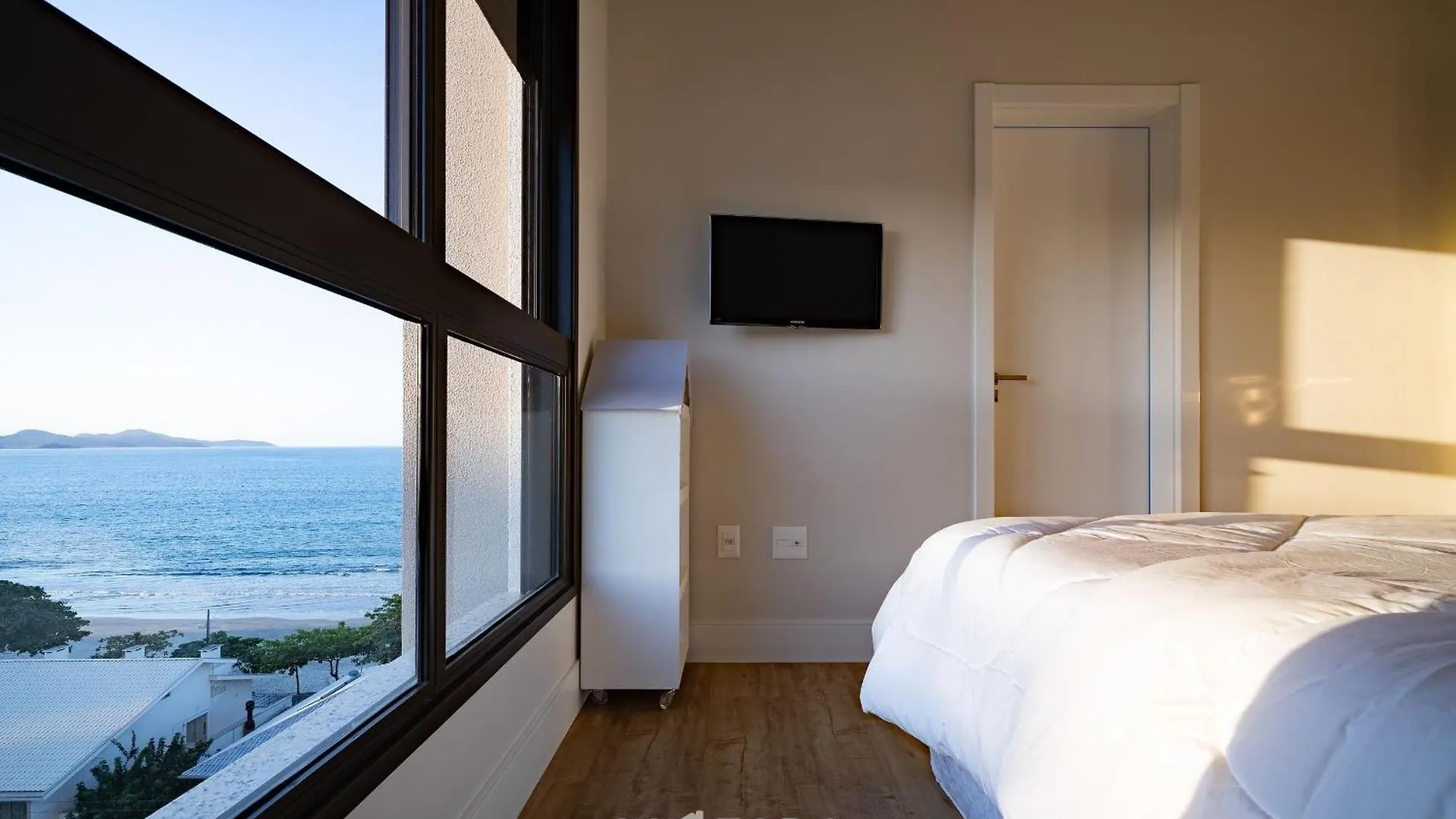 アパート Moderno Apto De Frente A Praia Do Pereque Llr801 ポルト・ベロ